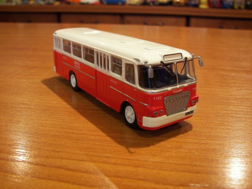 Ikarus 620, autóbusz modell, 1/72 Régi játék