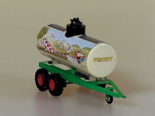  Pótkocsi tartályos Fendt Lemezjáték